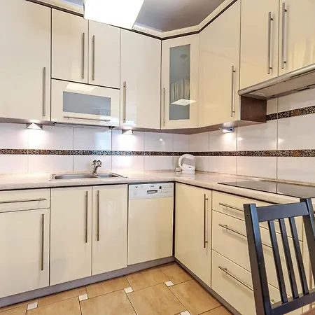 아파트 Acco Rent - Apartament Wenecja *